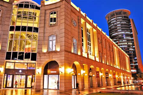 Bellavita Shopping Mall - Luxurious Shopping in Xinyi District - Go Guides