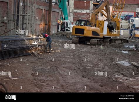 Construction Field 的图像结果