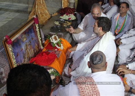 Rahul Gandhi kicks off Congress' Rajasthan campaign- The Etimes ...