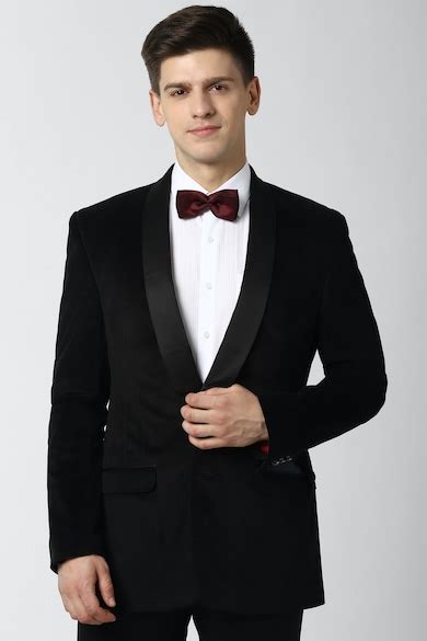 Buy Men Black Solid Wedding Blazer Online - 589471 | Peter England