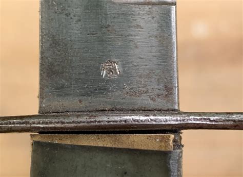 Pair of WWII German boot knives with “Sweetheart” grips. : r ...