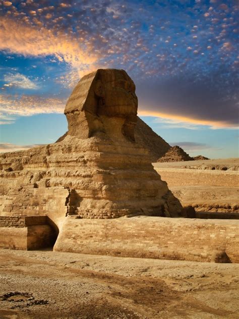 The Khufu Ship: An Ancient Solar Barque at the Pyramids of Giza