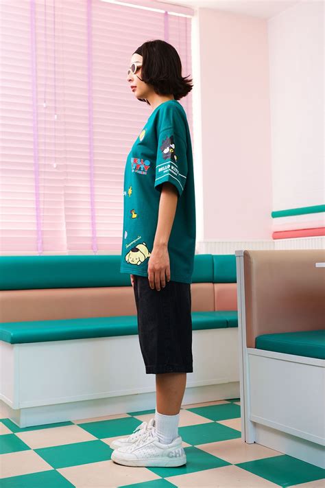 Shop Hello Kitty Merchandise – Cute & Trendy Collectibles