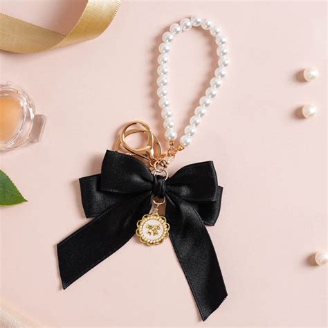 Black Beauty Bow Charm Keychain Online - Premium Keychain | Nestasia