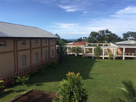 REPARATRIX RETREAT CENTRE (Entebbe) - Lodging Reviews & Photos ...