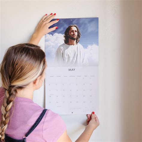 LDSBookstore 2025 Precious Savior Calendar With Inspiring Images India ...