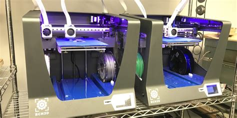 Engineering versus Technoluj 的图像结果