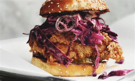 Image result for Homem Produto Do Meio