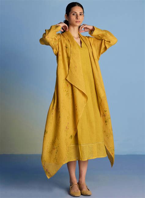 Tai Floral Overlay – NETE.IN