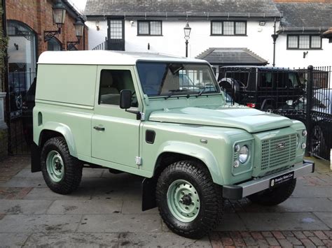 2016 Land Rover Defender 90 Heritage Edition Up for Sale - autoevolution