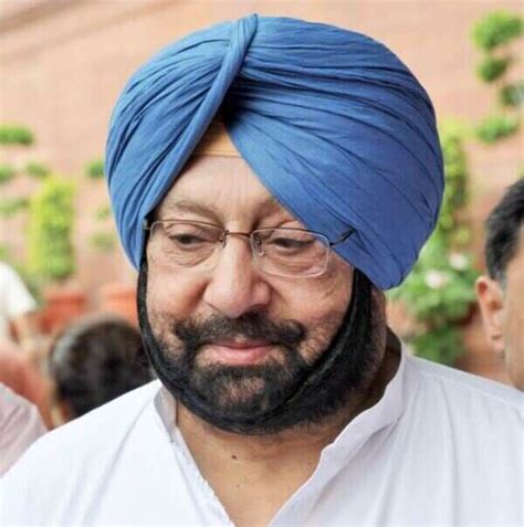 Accident on Phagwara-Chandigarh Highway: Trailer makes sharp turn on ...