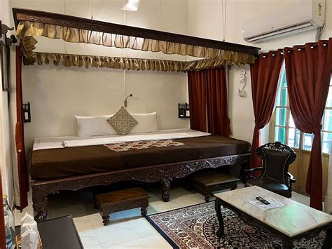ITACHUNA RAJBARI (Kolkata, West Bengal) - Guesthouse Reviews & Photos ...