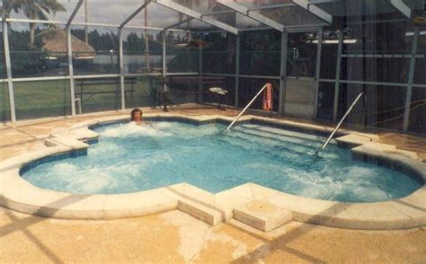 LAKE COMO FAMILY NUDIST RESORT (Lutz) - Specialty Resort Reviews ...