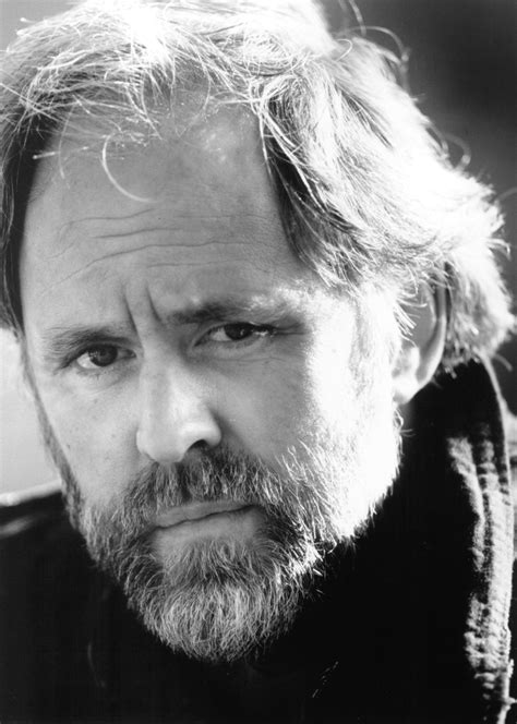 Distant Thunder 1988 - DVDBay