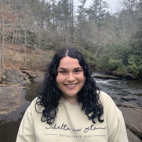 Madi - Maths teacher - ₹996/h