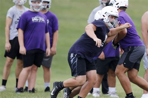 Photos: Hampshire football gets ready for new season – Shaw Local
