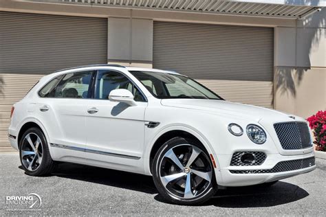 2020 Bentley Bentayga V8! WHITE/WHITE! MULLINER SPEC! TOURING SPEC! CITY SPEC! $217K MSRP! Stock ...