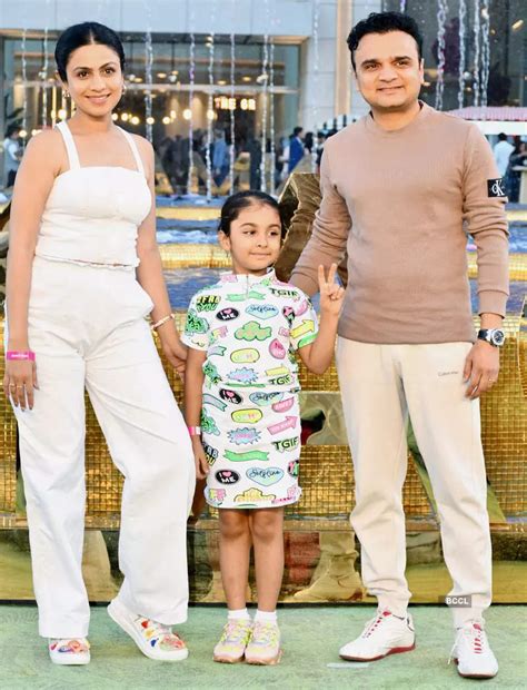 Radhika Merchant, Tara Sutaria, Sonam Bajwa and many others make heads ...