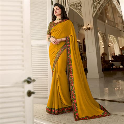 Cream Floral Digital Printed Georgette Saree