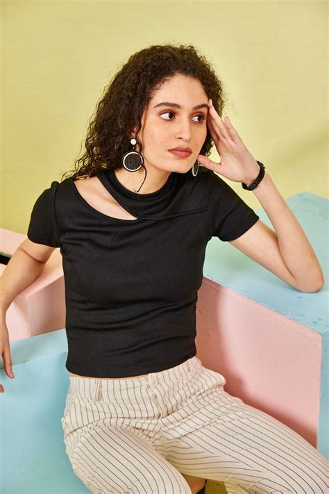 Black Self Jacquard Crop Top – Miss Grace