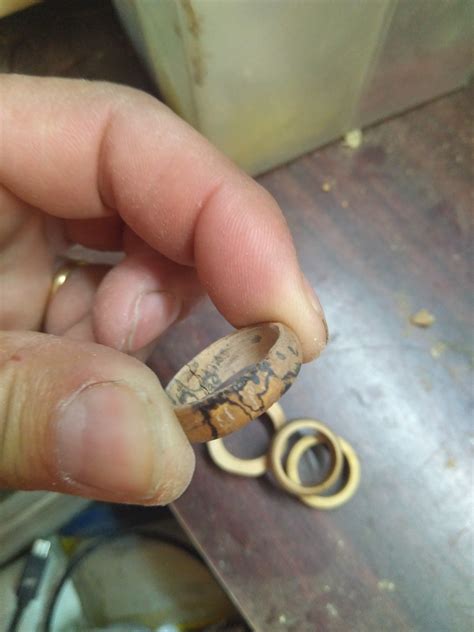 Alianzas de madera - Torneado de madera - Foromadera