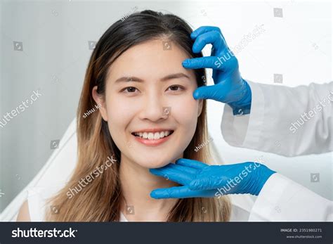 Cosmetic Surgery Beauty Surgeon Beautician TouchingẢnh có sẵn2351980271 | Shutterstock
