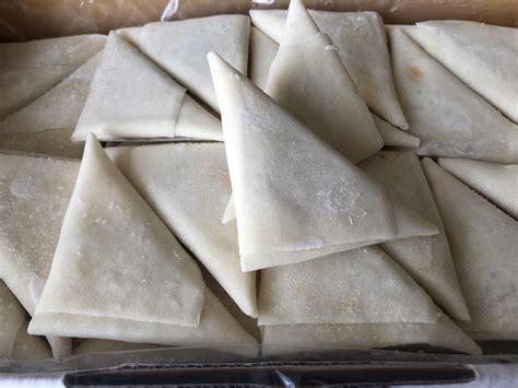 Vegetable Samosa,Pre-fried Samosa,Frozen Dimsum,Frozen Snack,Party Food ...