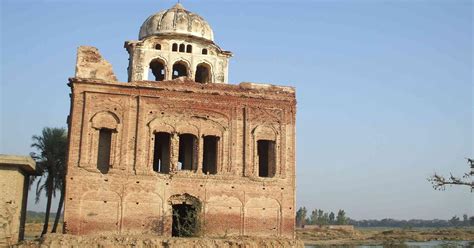 Pakistan: Away from Kartarpur Sahib, Gurdwara Rori Sahib associated ...