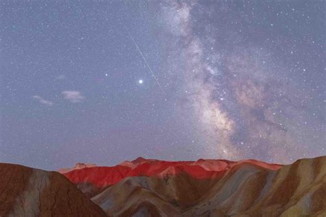 Photos Chine : pluie de météores des Perséides au Gansu — Chine ...