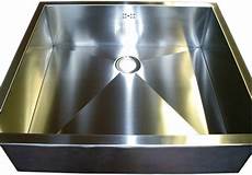 vasca acciaio inox realizzazione accessori cucina in acciaio su misura venezia vasca acciaio inox realizzazione accessori cucina in acciaio su misura venezia