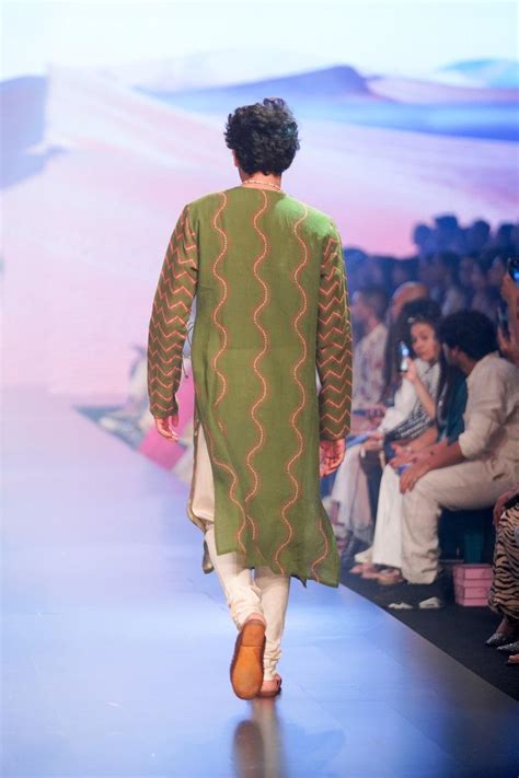 Bandhani Print Angrakha Style Kurta Set With Off Pants – Punit Balana