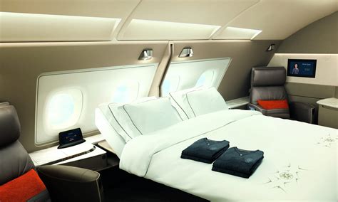 Singapore Airlines First Class: How to Make the Most of It - NerdWallet