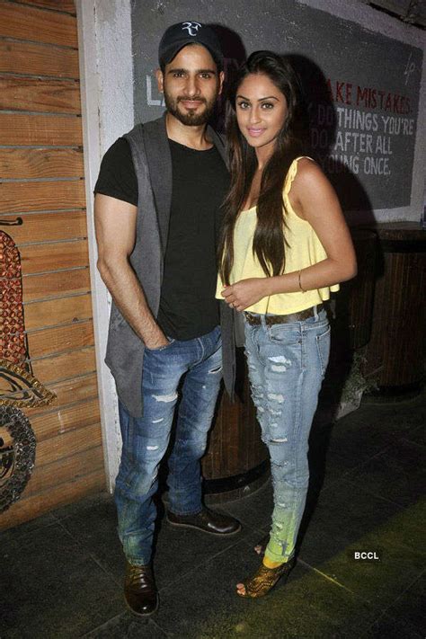 Mumbai Warriors: Team Launch Photogallery - ETimes