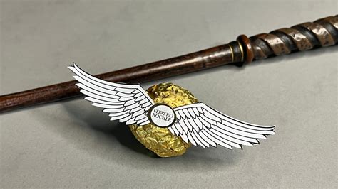 How to Make Easy Golden Snitch Snacks