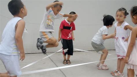 七月系列活动---跳皮筋（苏州园） - 未来强者婴幼儿智力开发园