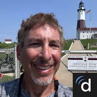 Dr. Jonathan D. Glassman, MD | Mineola, NY | Orthopedist | US News Doctors