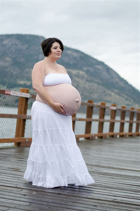 Your Ultimate Guide to Beautiful Plus Size Pregnancy Photos | Maternity ...