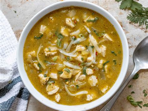 Easy Green Chile Pork Soup Recipe – Green Chile Soup Recipe — Eatwell101