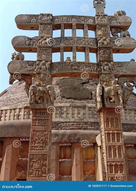 Historical Place Sanchi Stupa Gate at Madhya Pradesh India Editorial Photography - Image of 13th ...
