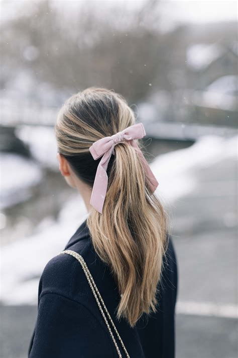 Adorable Holiday Hair Accessories | Jess Ann Kirby - storytellingco