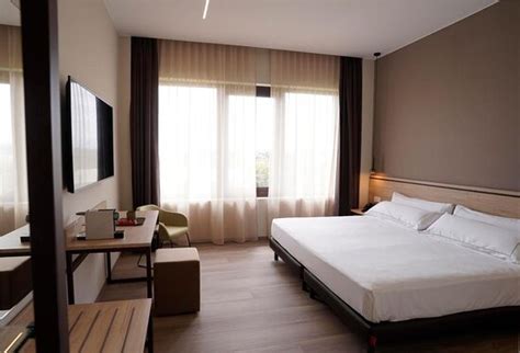 BODEGA HOTEL FYA (Navarrete) - Hotel Reviews, Photos, Rate Comparison ...