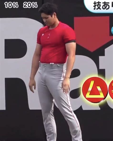 ปักพินโดย Yedda Huang ใน 00 shohei ohtani | สไตล์ผู้ชาย, นายแบบ, เรือน ...