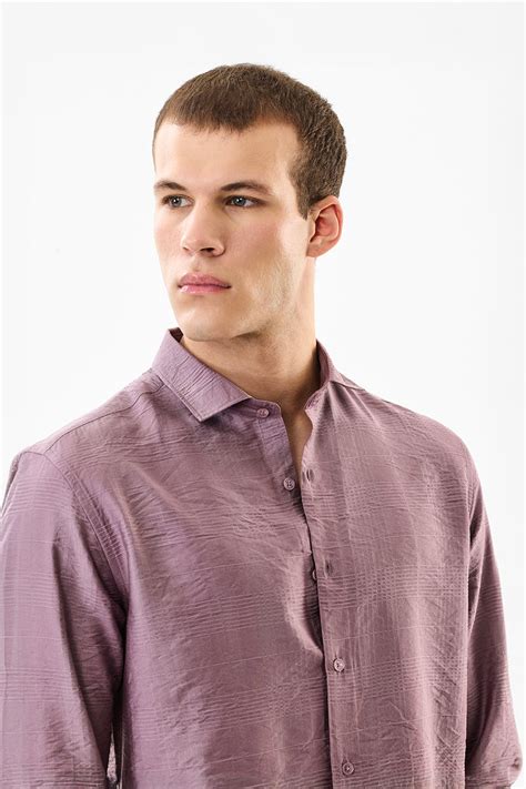 Buy Men's Mauve Self-Design Slim Fit Shirt Online | Snitch – SNITCH