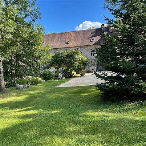MOULIN DE LATREILLE (Cales) - B&B Reviews, Photos, Rate Comparison ...