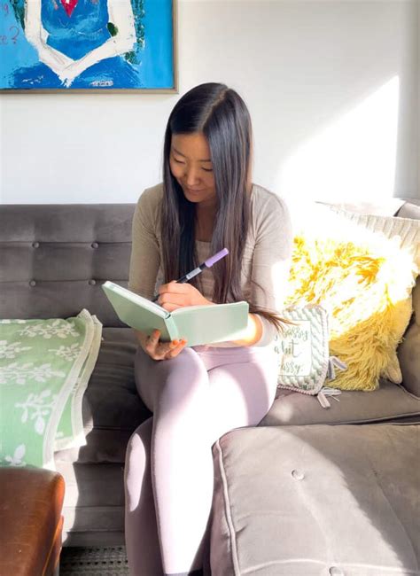 A Complete Beginners Guide to Writing Bullet Journal 🤍 | Your Local's Guide