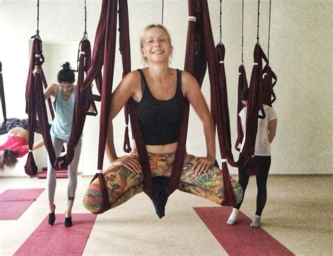 Йога студия в центре Санкт-Петербурга – Aero Yoga Club