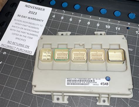 Body Control Module 1999 Dodge Caravan 3.0 Engine 的图像结果