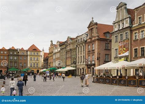 Market Square in Old City of Poznan, Poland Editorial Photo - Image of ...
