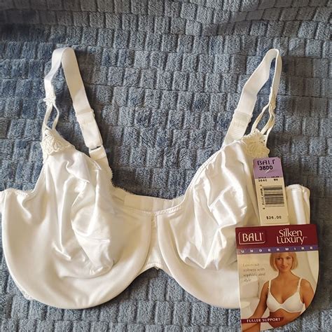 Bali Silken Luxury Underwire White Bra Size 38DD. | White bras, Casual ...