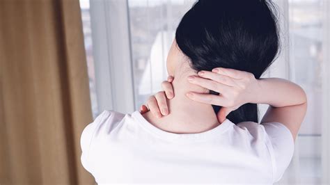 What is a muscle knot actually? A pain in the neck, but not a knot ...